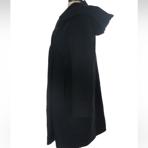 Cole Haan Signature Size 4 Small Wool Blend Hood Shawl Collar Coat Black Button - Picture 4 of 7